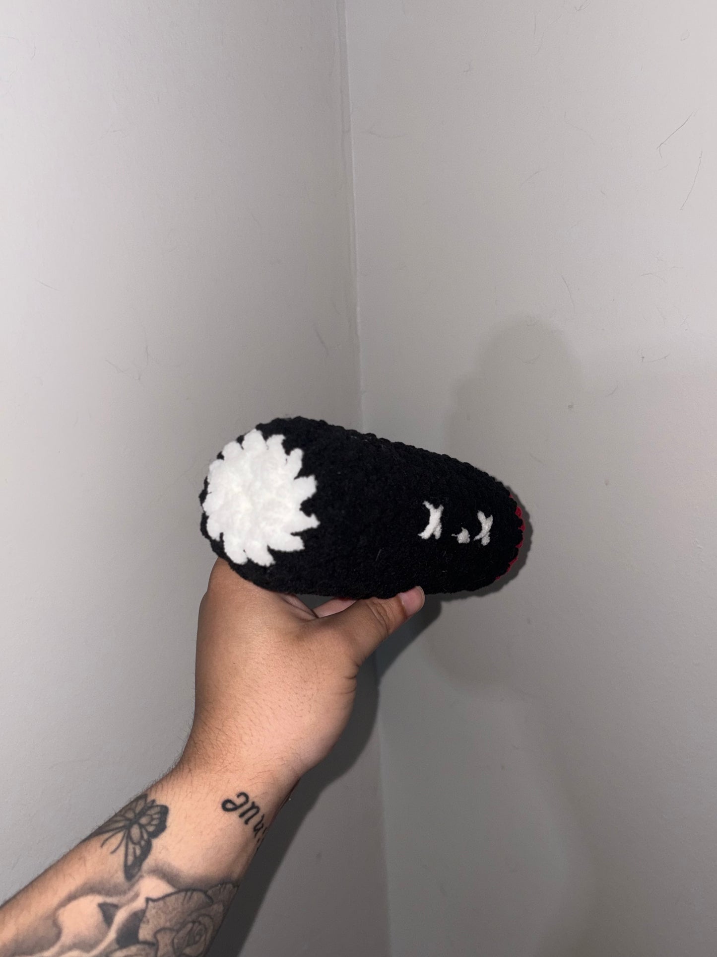 Crocheted Glitch Blizzy